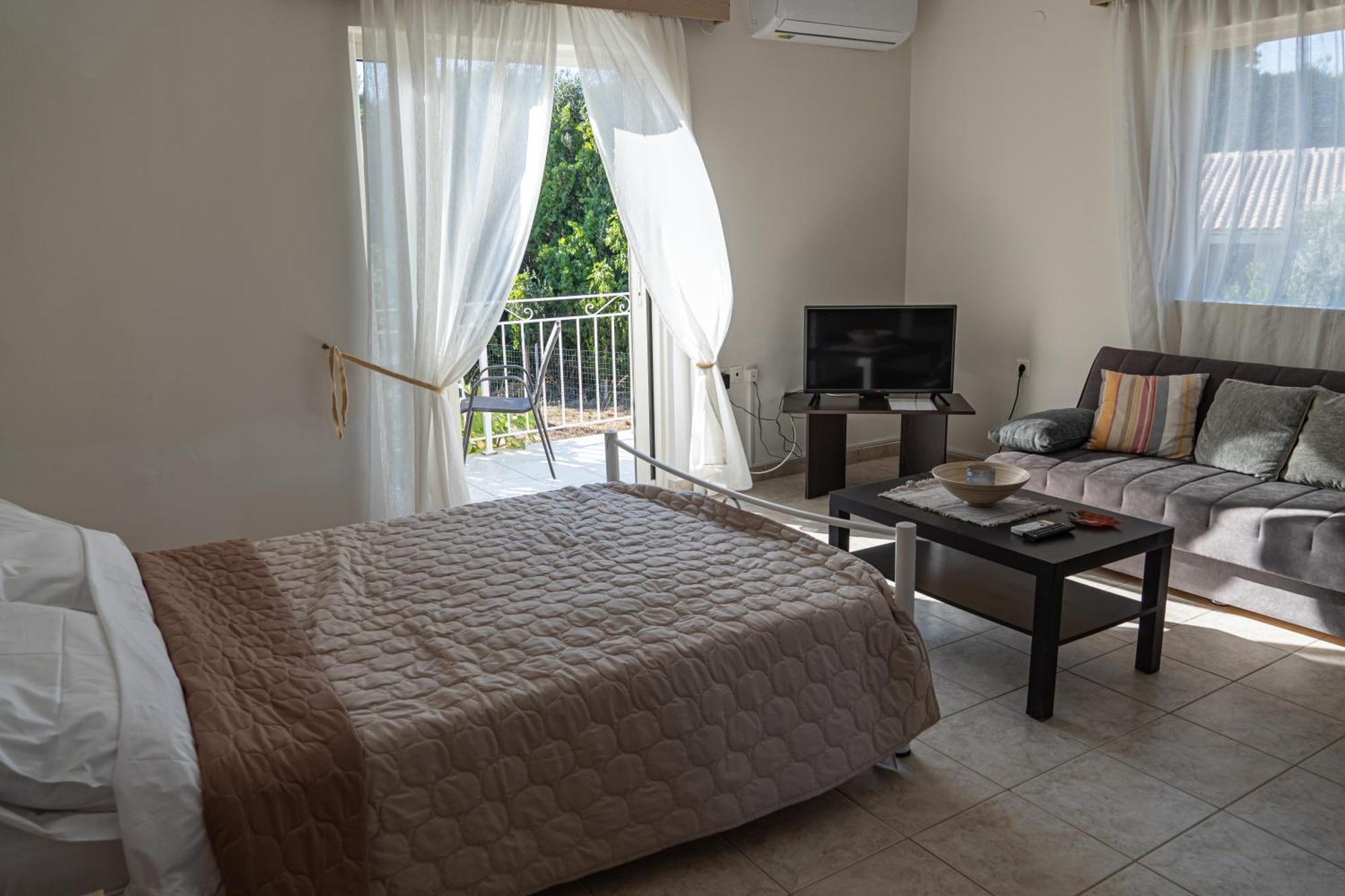 شقة Seaside Harmony اجيوس ايوانيس المظهر الخارجي الصورة